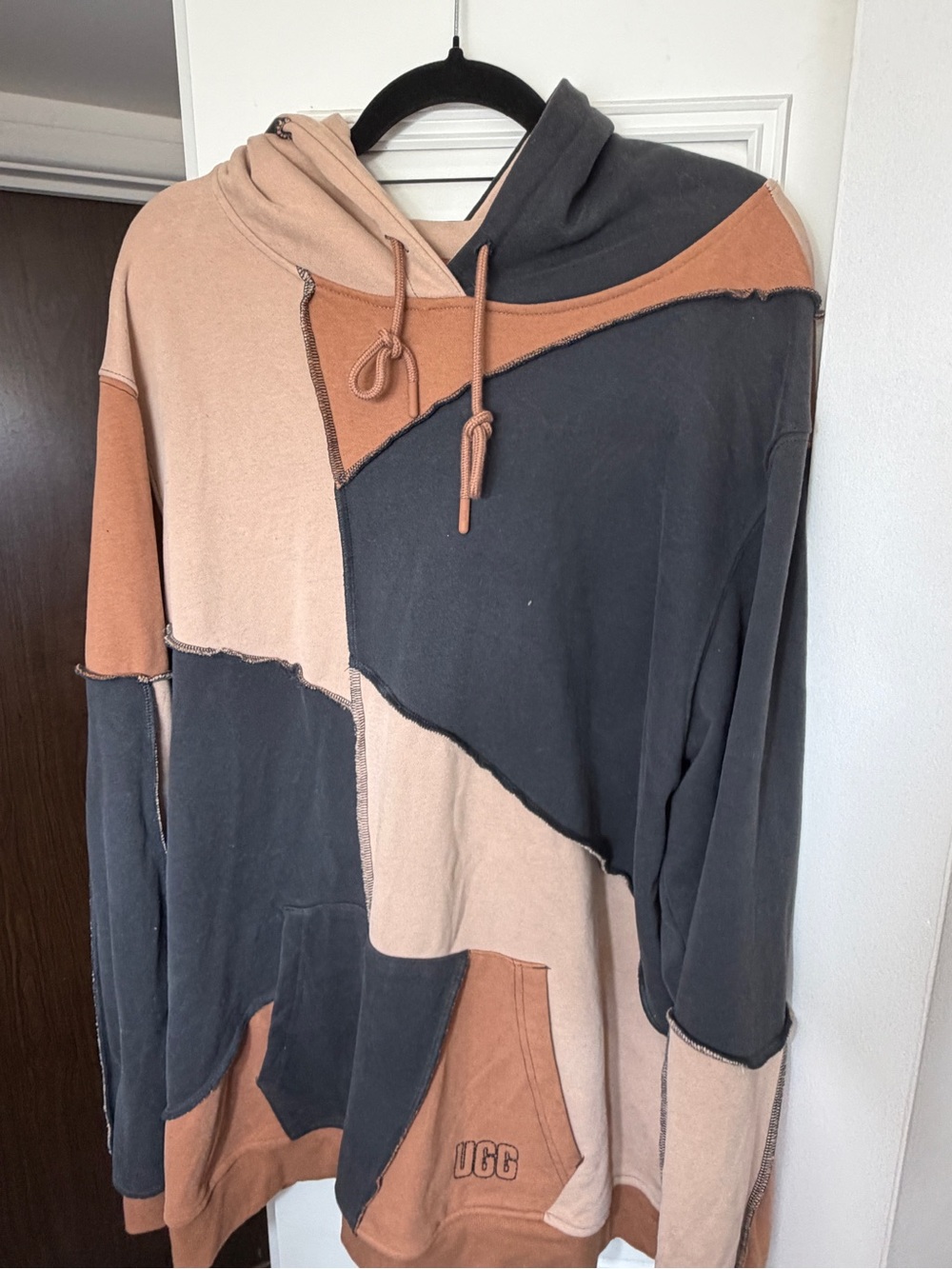 UGG Patchwork Hooded Pullover in Charcoal, Peach & Rust